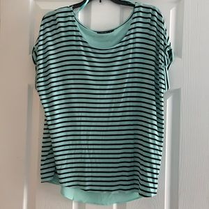 Women’s dressy shirt